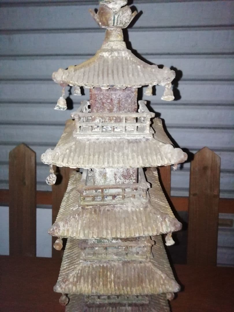 五重塔　旧家の庭園　年代物