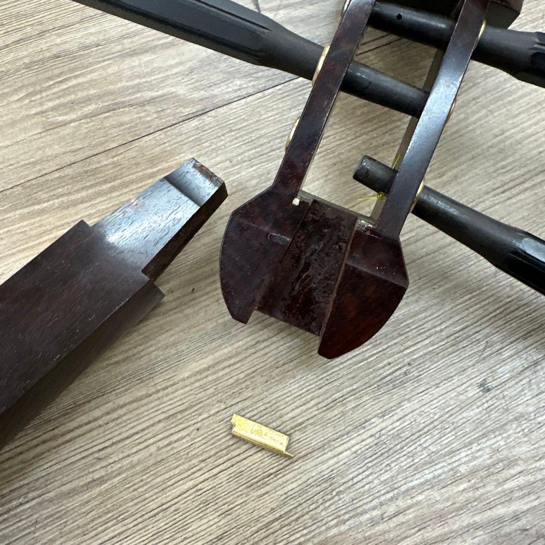 専用　K9刻印　金細子持綾杉　三味線　ケース付　約101㎝　東な7-1218②