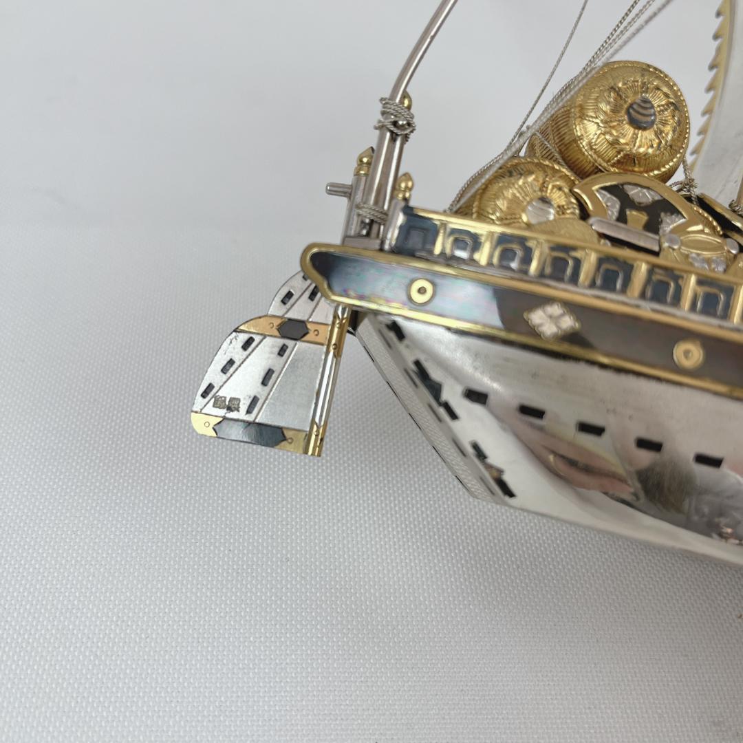 美品☘️ 三越謹製　銀製刻印　宝船　約272ｇ　置物　ガラスケース付