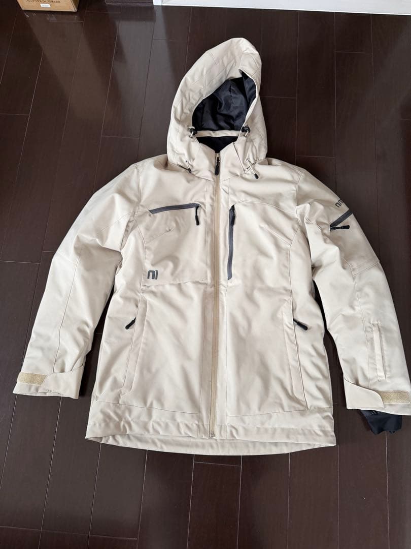 スキーウェア　上下セット　nnoum