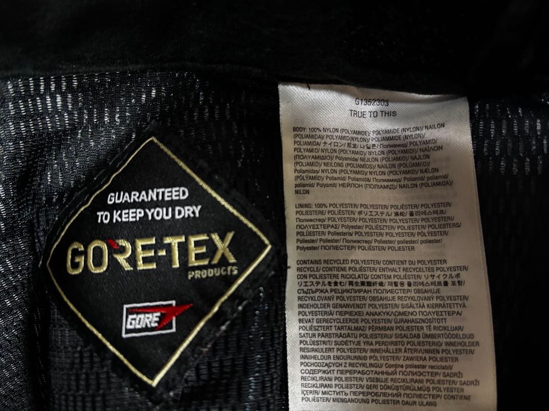 VOLCOM L GORETEX 上下セット Lサイズ