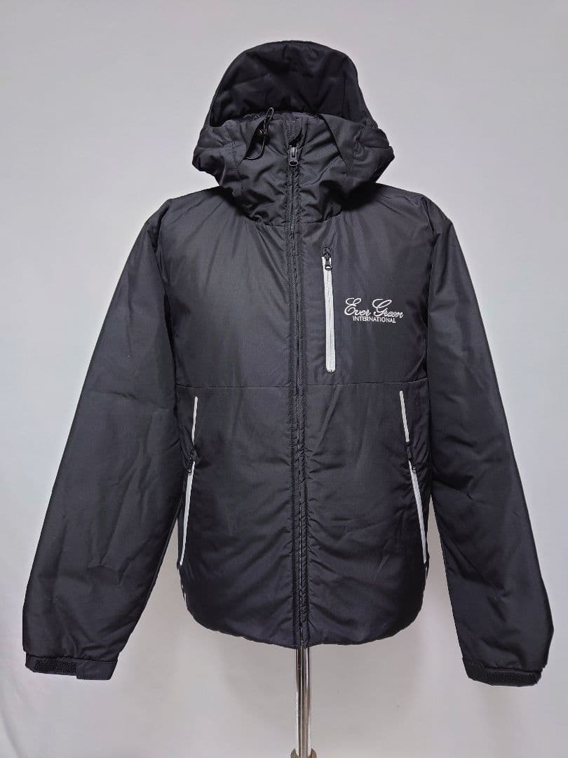 未使用級✨エバーグリーン ライトフーディージャケット 中綿入りダウン 黒 M