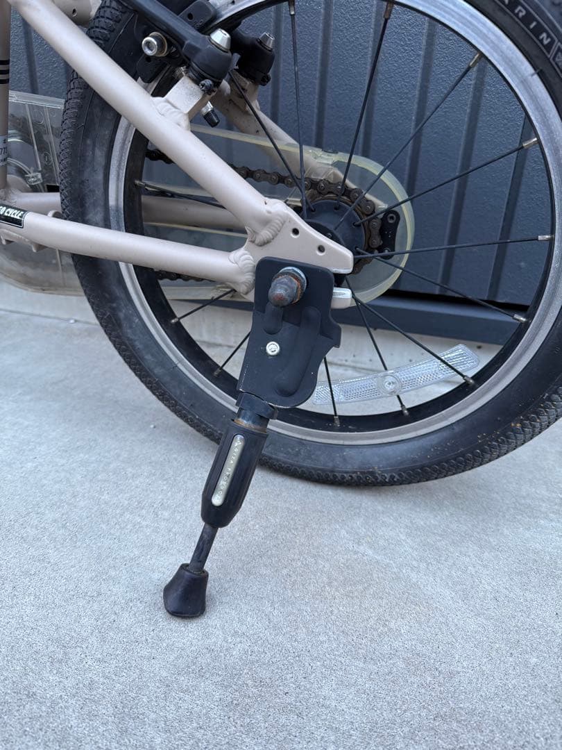 MARIN 16インチ 子供用自転車 ベージュ　自宅保管　補助輪あり　鍵なし