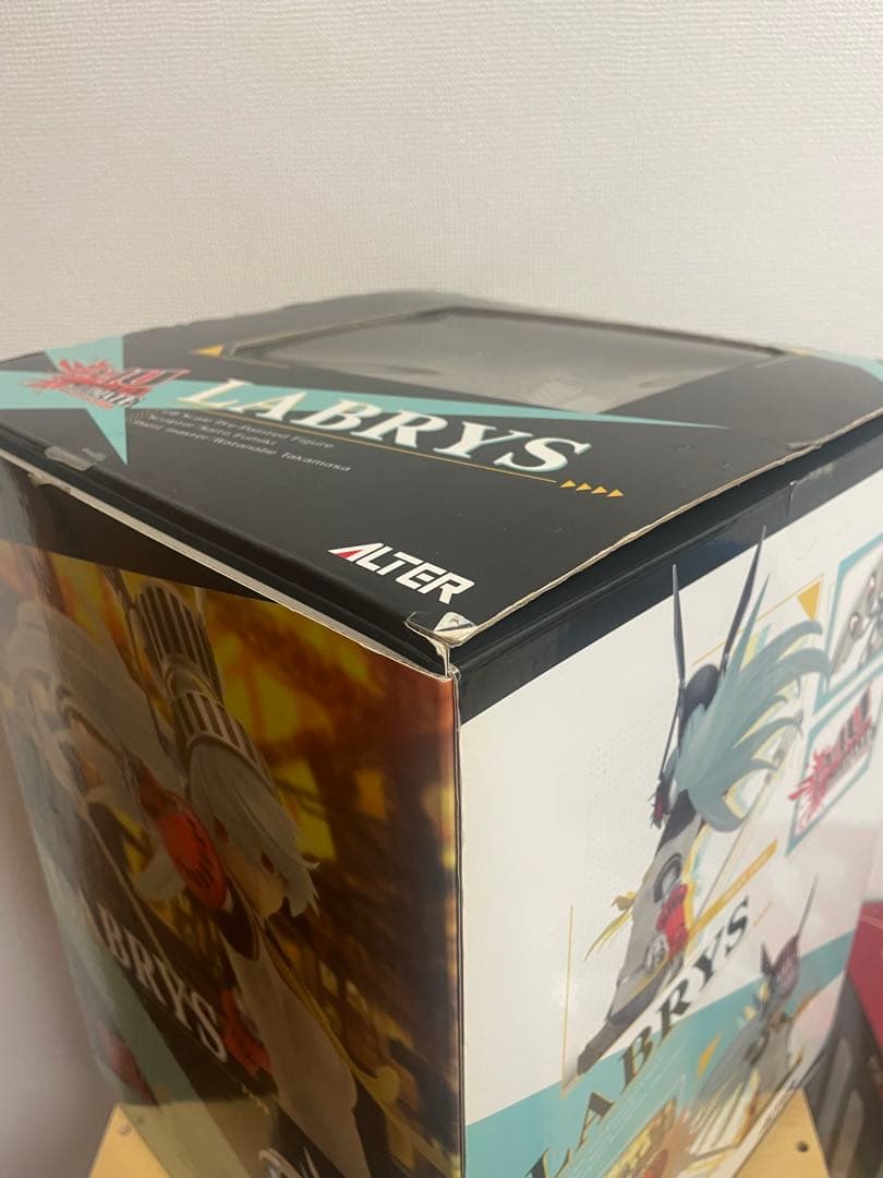 ペルソナ4 ラビリス 1/8フィギュア