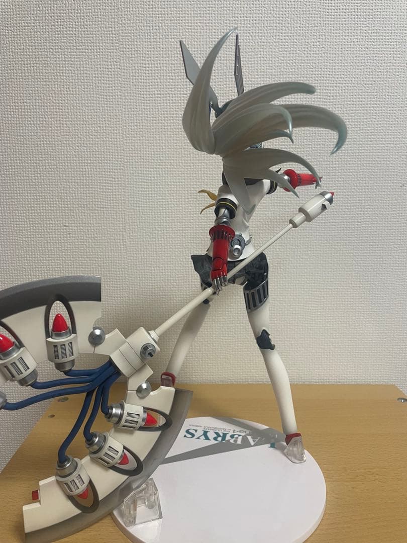 ペルソナ4 ラビリス 1/8フィギュア