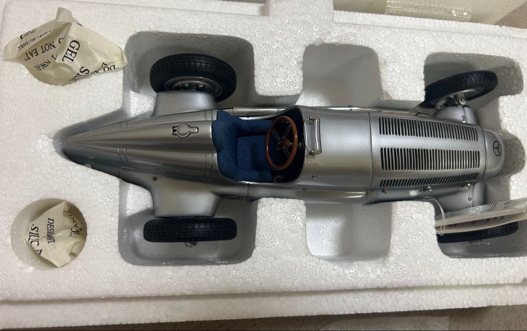 1/18 CMC メルセデス・ベンツ W25 1934年 未展示品