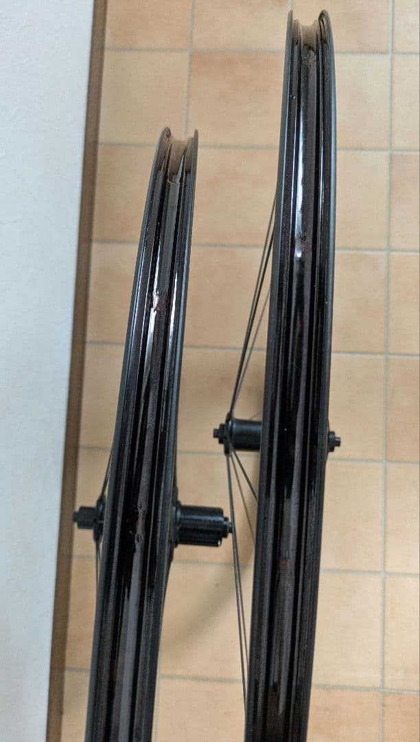 GIANT SLR1 カーボンチューブレスホイール　リムブレーキ