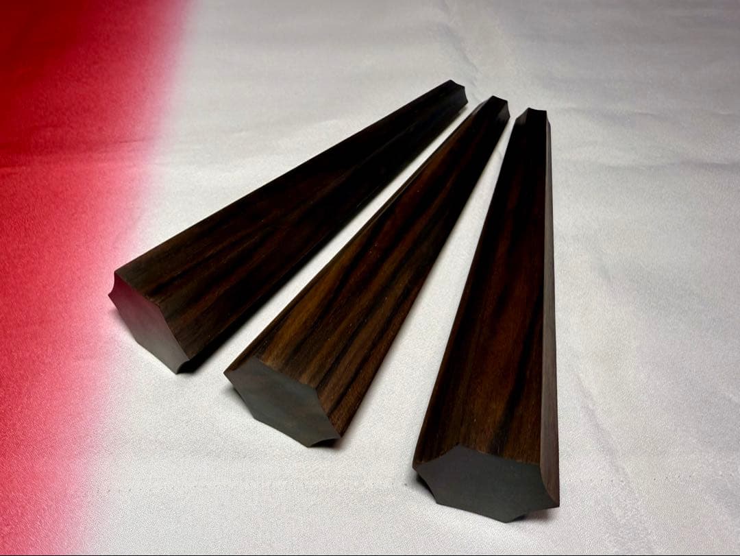 【逸品】津軽三味線 糸巻き 縞黒檀 無垢一本造 宇柄 八分八厘 極太 特注 糸巻