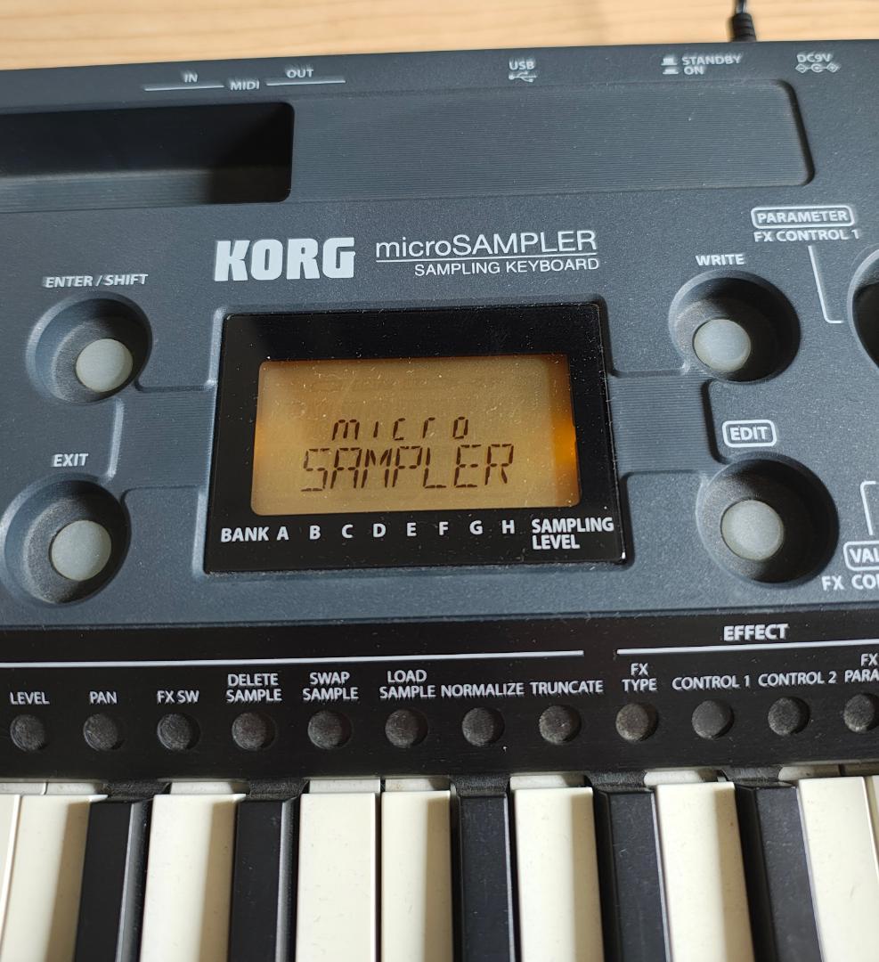 KORG microSAMPLER コルグマイクロサンプラー　サンプリング