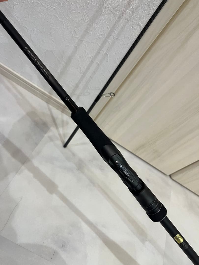 23ディアルーナ　S80M DIALUNA シーバスロッド ロッドケース付き