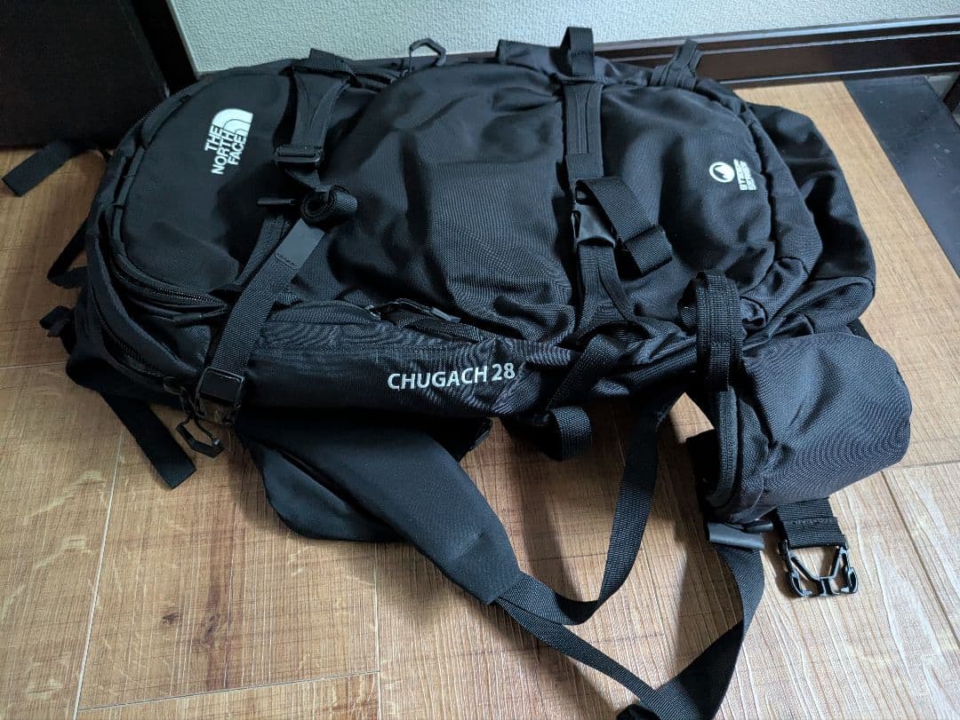 THE NORTH FACE CHUGACH 28 ブラックバックパック