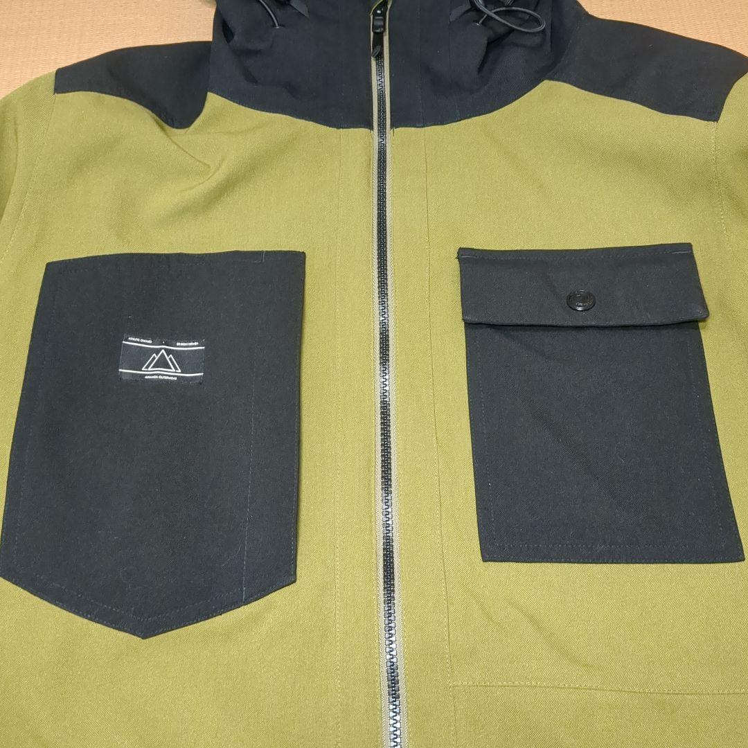 ARMADAウェア　スノーボードウェア BURTON 241 686