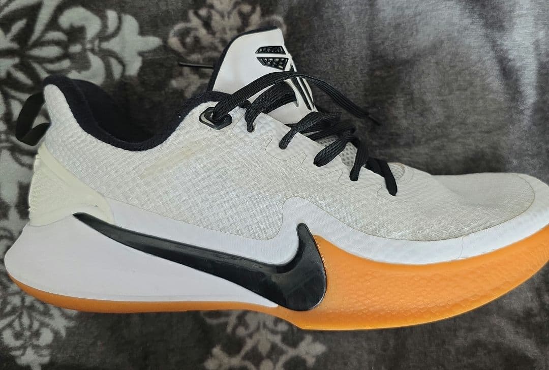 ナイキ マンバフォーカス MAMBA FOCUS コービー Kobe