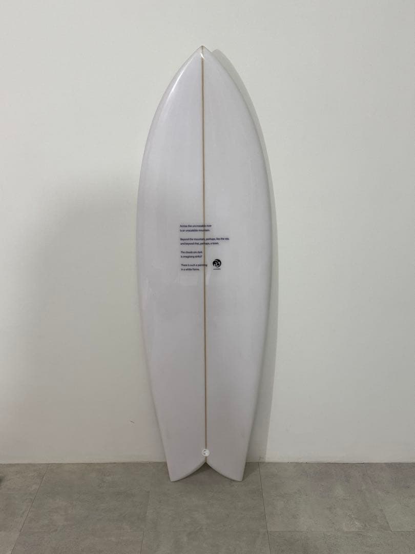 Maisonette Surfboards 5’6” レトロツイン