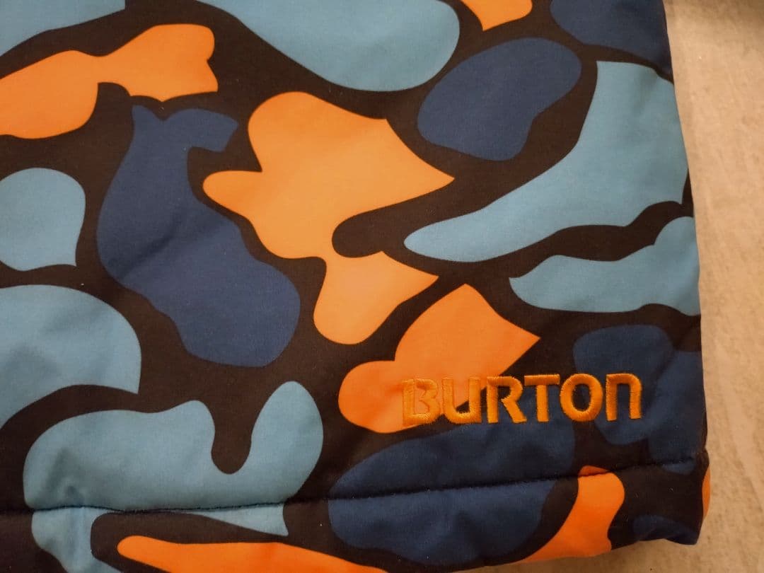 BURTON スノーボードウェア 子ども用　上下セット　3T