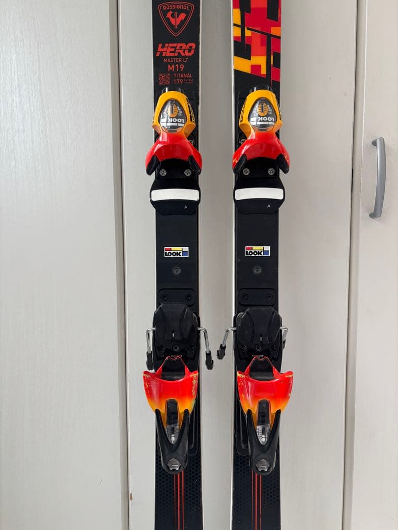 【美品】ROSSIGNOL HERO MASTER LT 179cm
