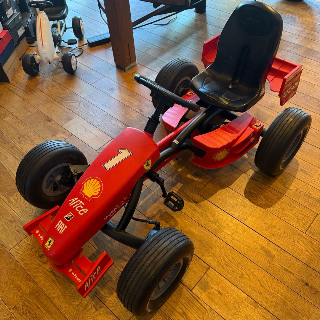 Ferarri F1　フェラーリ公認　ペダルカー　ベルク社製 フェラーリ公式