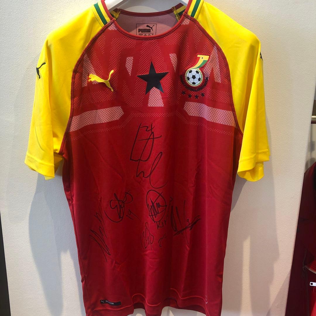 サッカーガーナ代表ユニホーム 直筆サイン入り