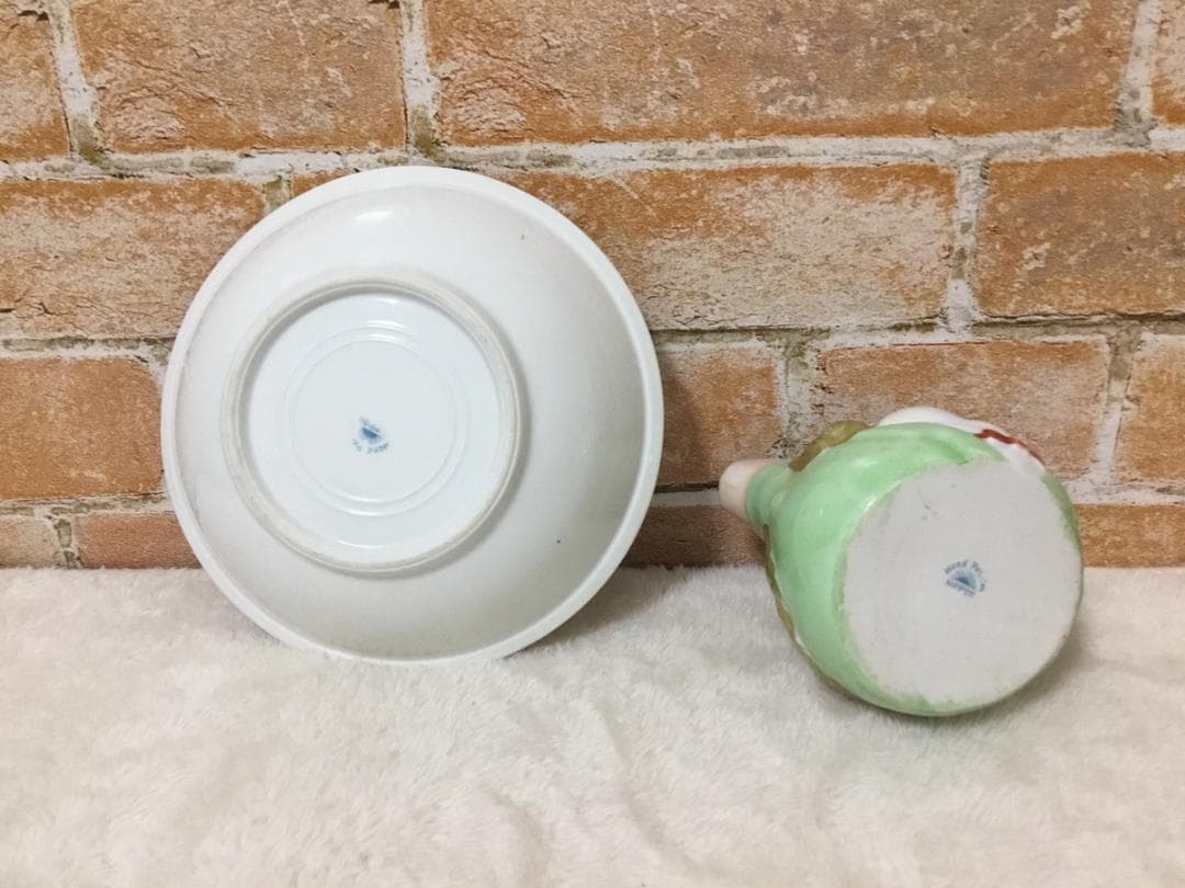 オールドノリタケ ベティ　グーグルアイ カップ&ソーサー