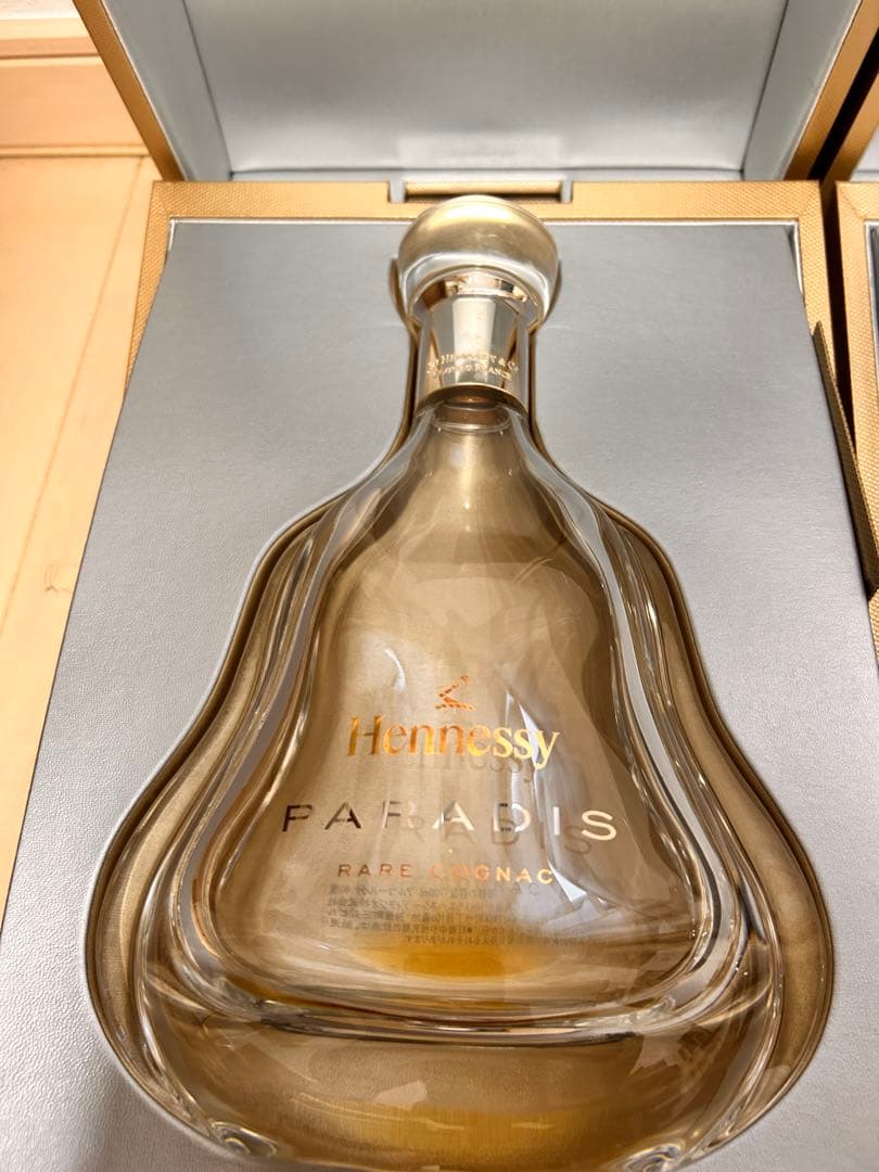 美品 Hennessy Paradis 空瓶3本セット 箱付き