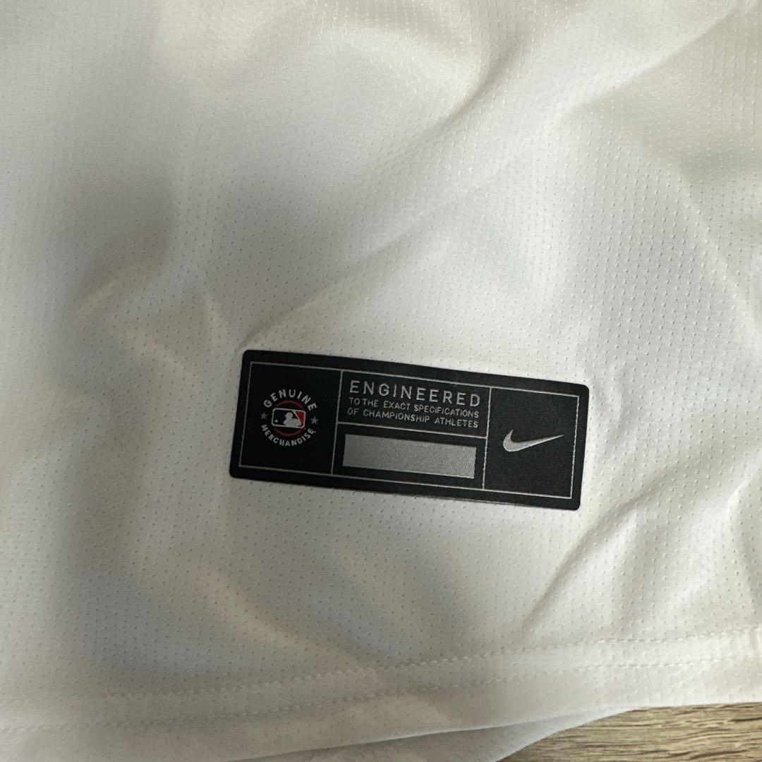 【ラスト１点】テオスカー・ヘルナンデス ゴールドユニフォーム