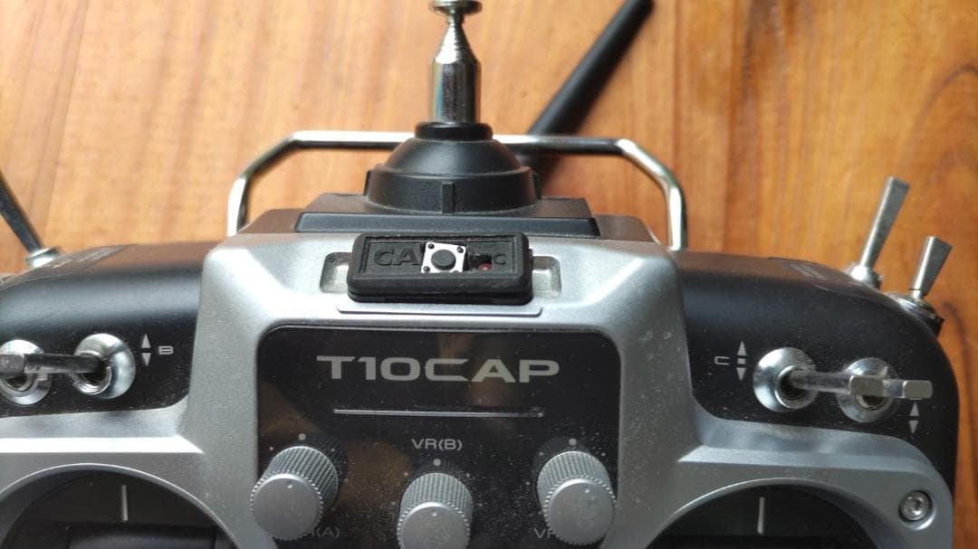 フタバの送信機T10Cと2.4GHz FASSTモジュールTM-10のセット