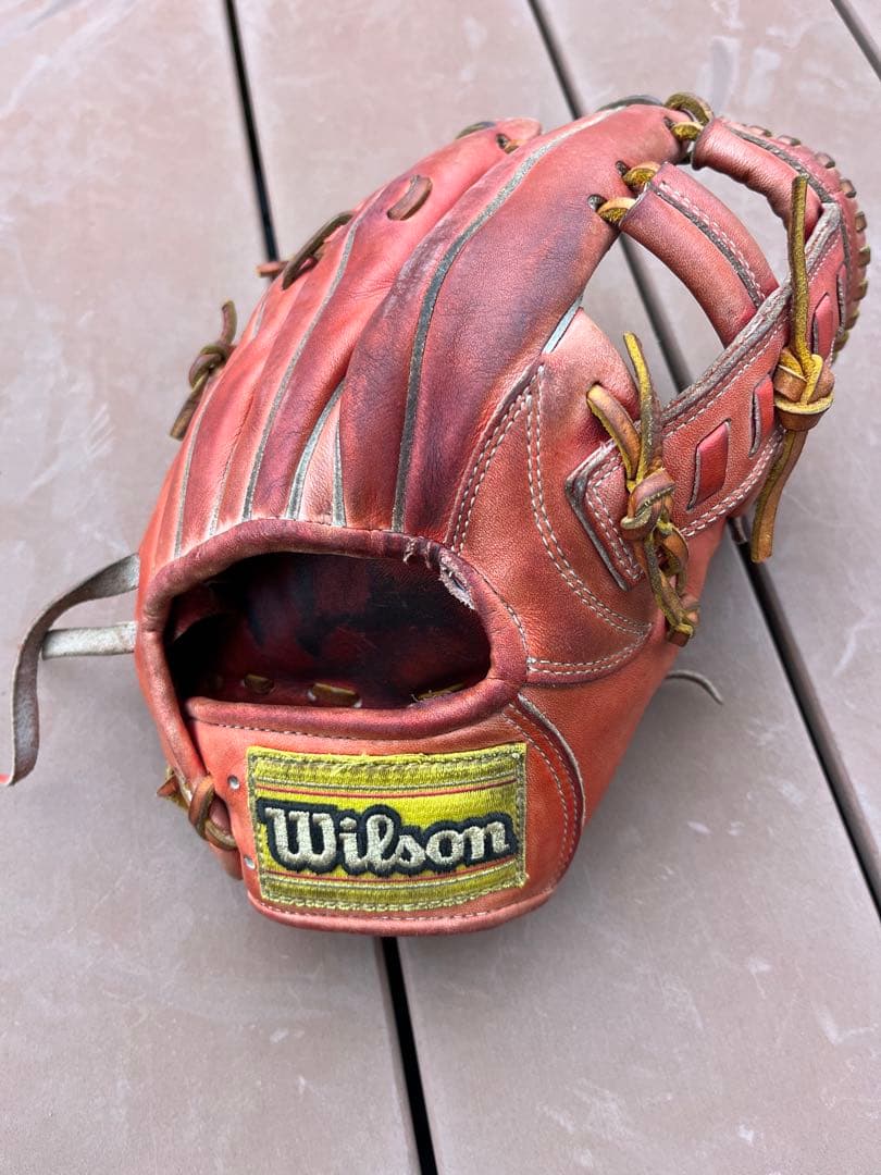 Wilson 硬式野球グローブ 赤　ウィルソン　内野　オールラウンド　形良好