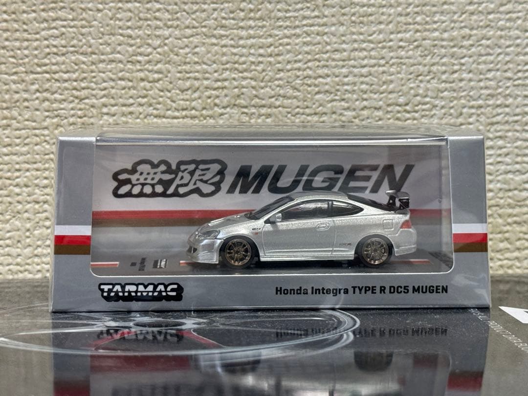 1/64 Tarmac ホンダ インテグラ タイプR DC5 無限 Honda