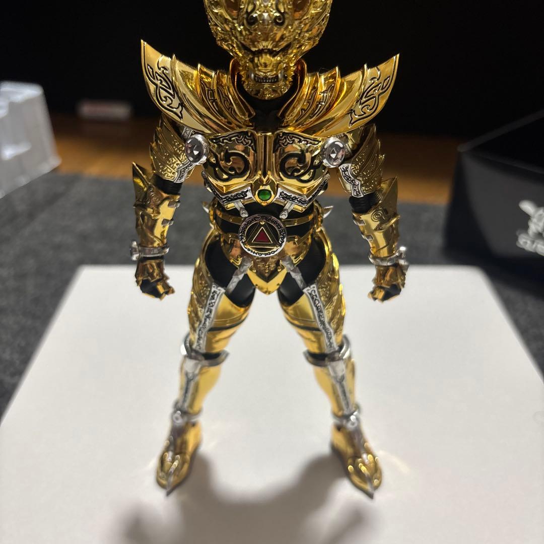 T*N様 黄金騎士牙狼　真骨彫　雷牙