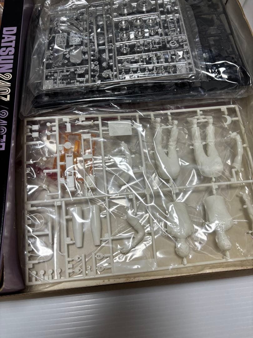 ラ*ル様 タミヤ 1/12スケール DATSUN 240Z サファリカー(小鹿)