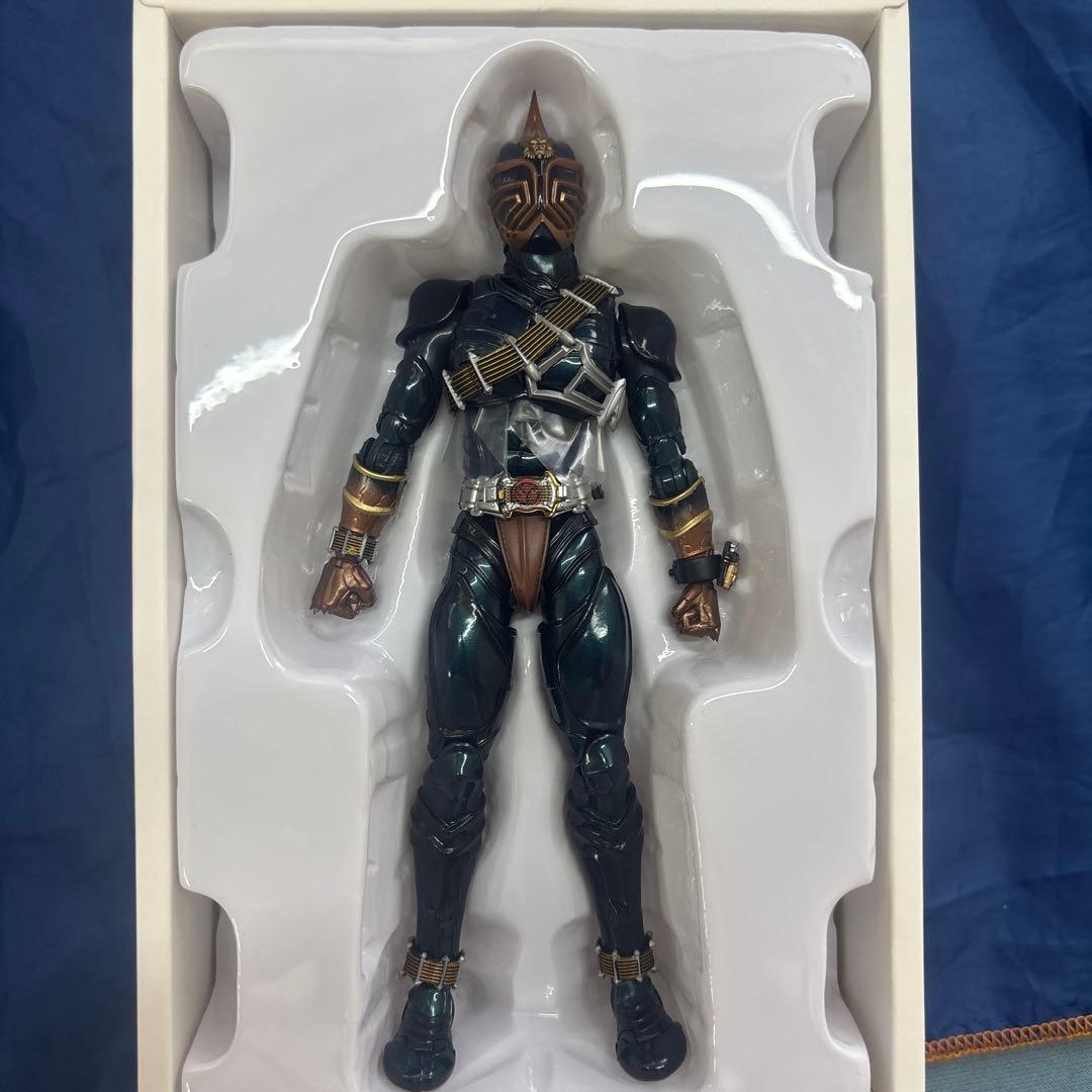 真骨彫仮面ライダー響鬼