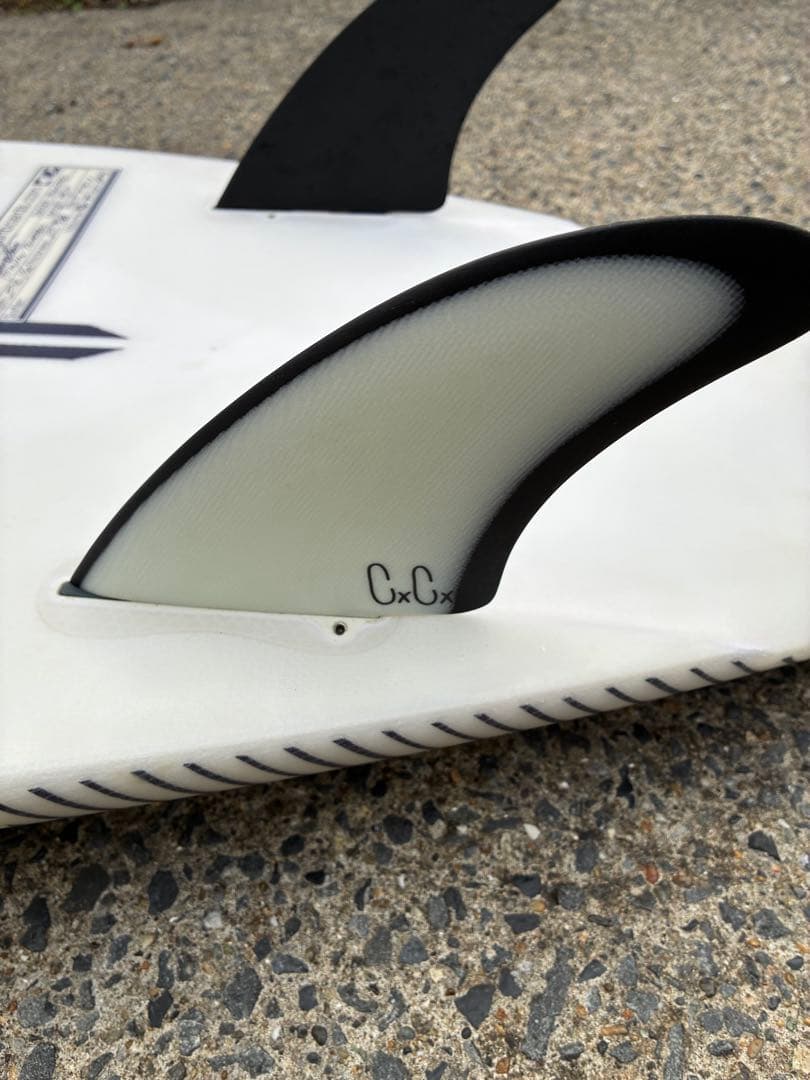 フィン付EPS シャープアイ　カノア選手ストームズ ツインターボ T2 浮力！