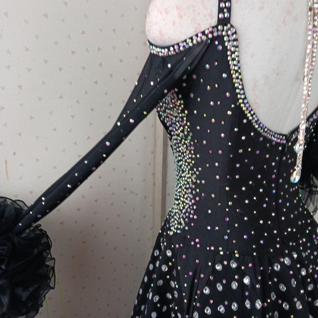 社交ダンス用ドレス 黒と白の水玉模様