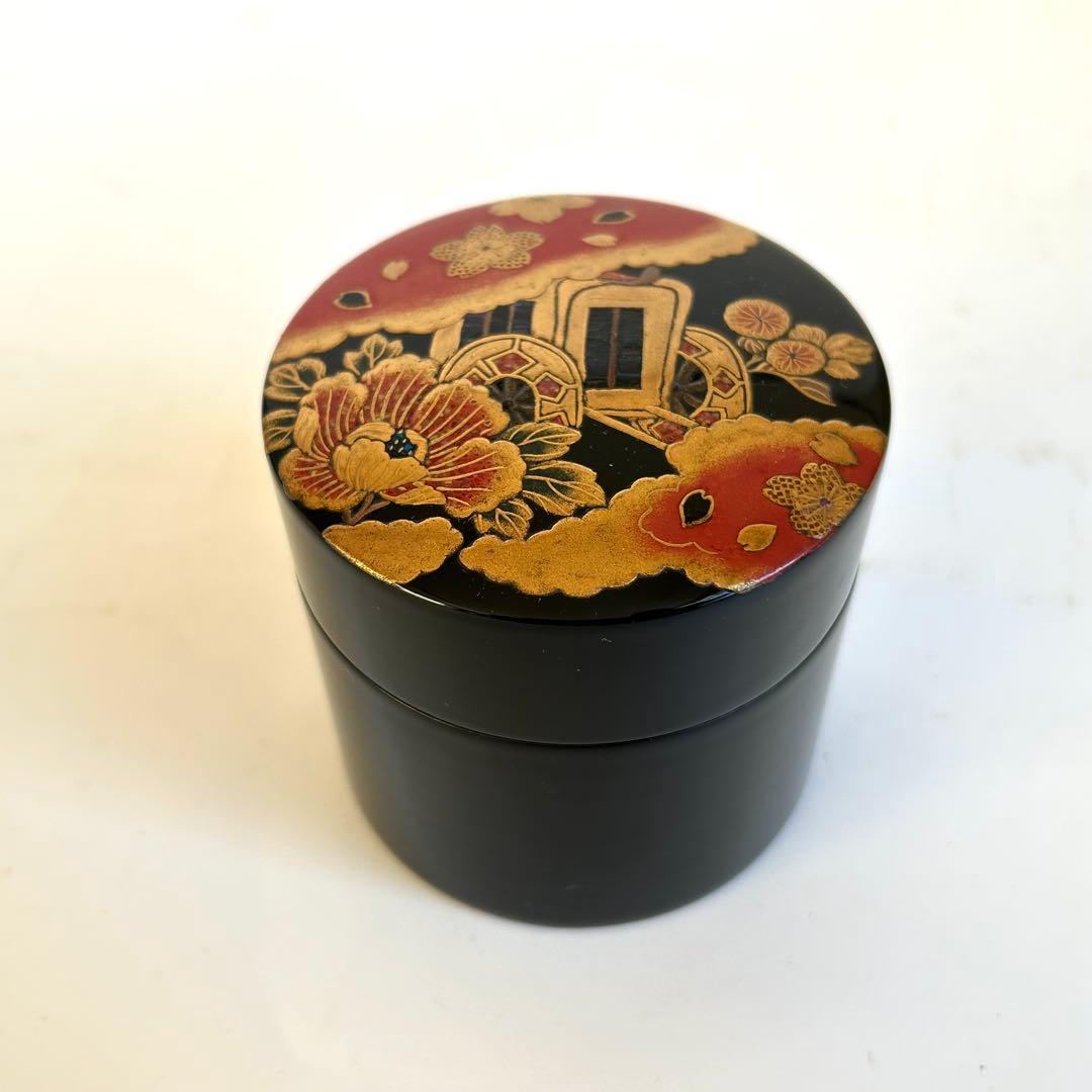 【美品.希少】漆器　茶筒　茶器　茶道具　木製　漆塗 蒔絵　螺鈿 御所車 小