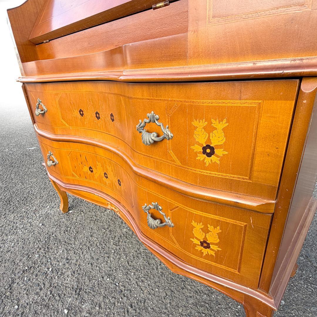 ライティングビューロー 猫脚 イタリア製 鍵付き 象嵌 アンティーク チェスト