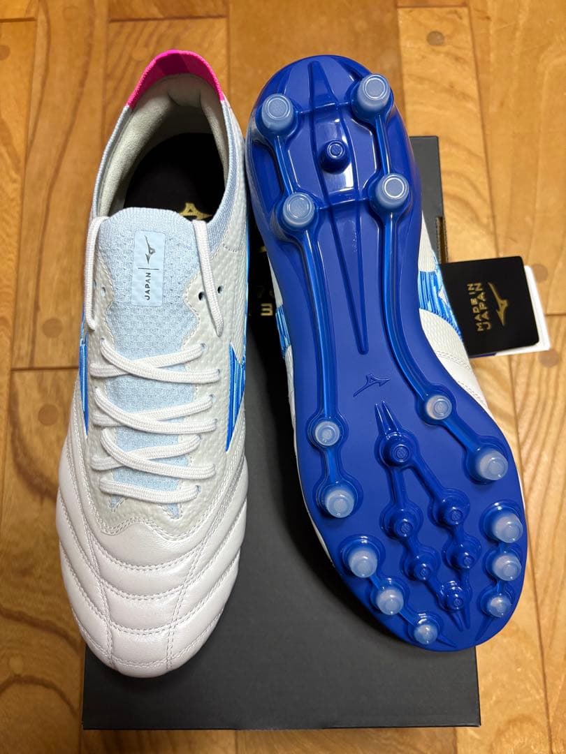 新品　超最新　レア　限定カラー　ミズノ　モレリア ネオ4 β JAPAN AG