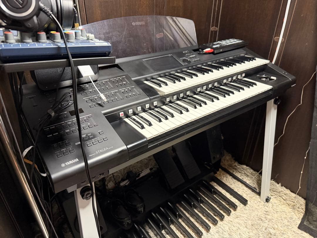 YAMAHAエレクトーン　STAGEA ELC02キャリーケース付属