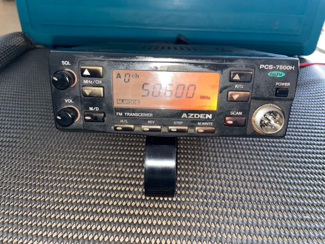 AZDEN 50MHz 無線機　2台