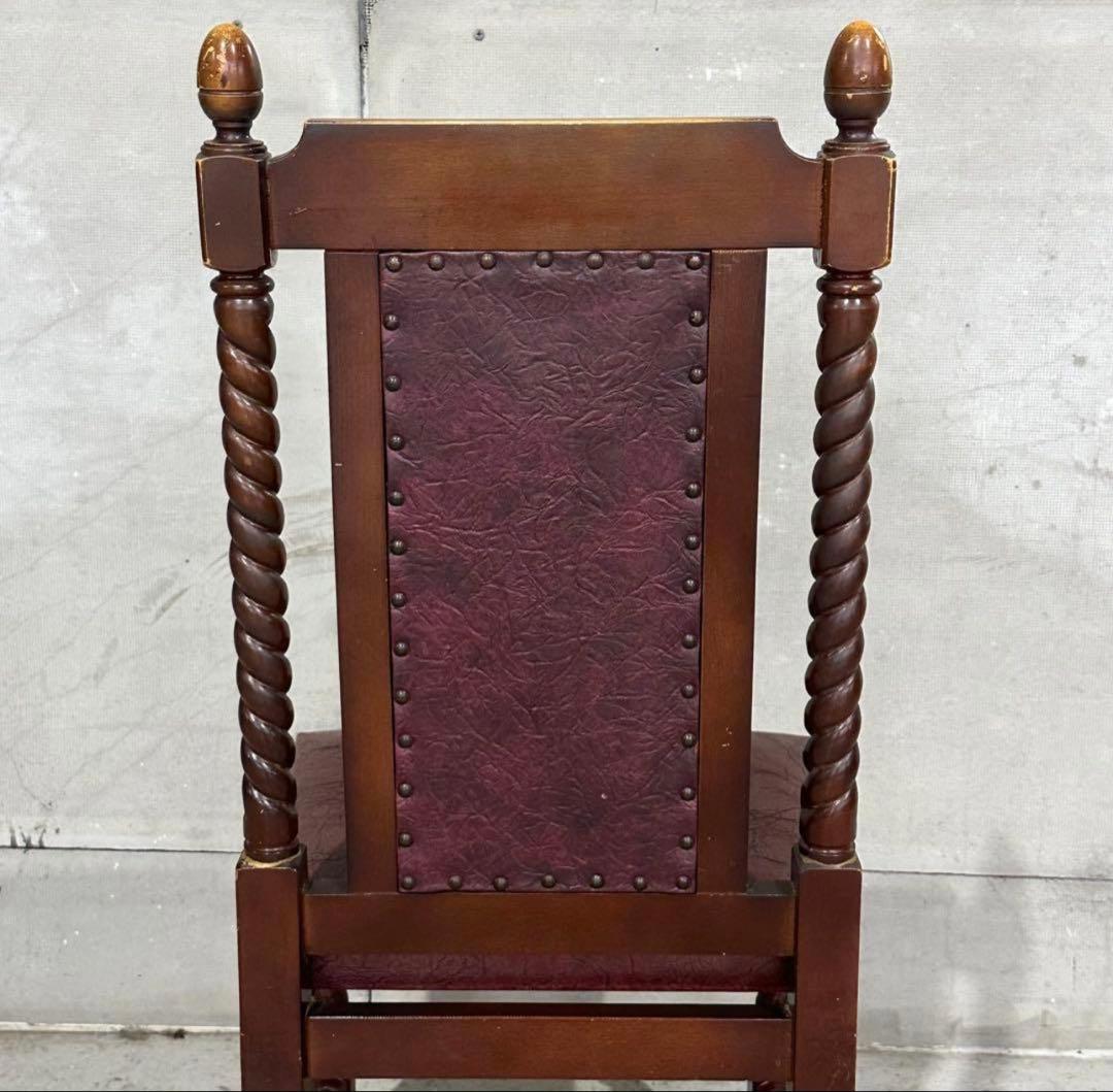 ✦バロック調✦アンティークチェア 木製 ツイスト脚 ワインレッド 鉄鋲 合皮張り