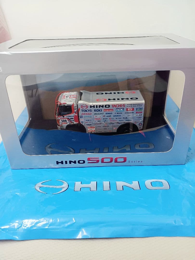 今日の特別値下げ、HINO 500シリーズ　ダカール·ラりーモデルかーレ2012