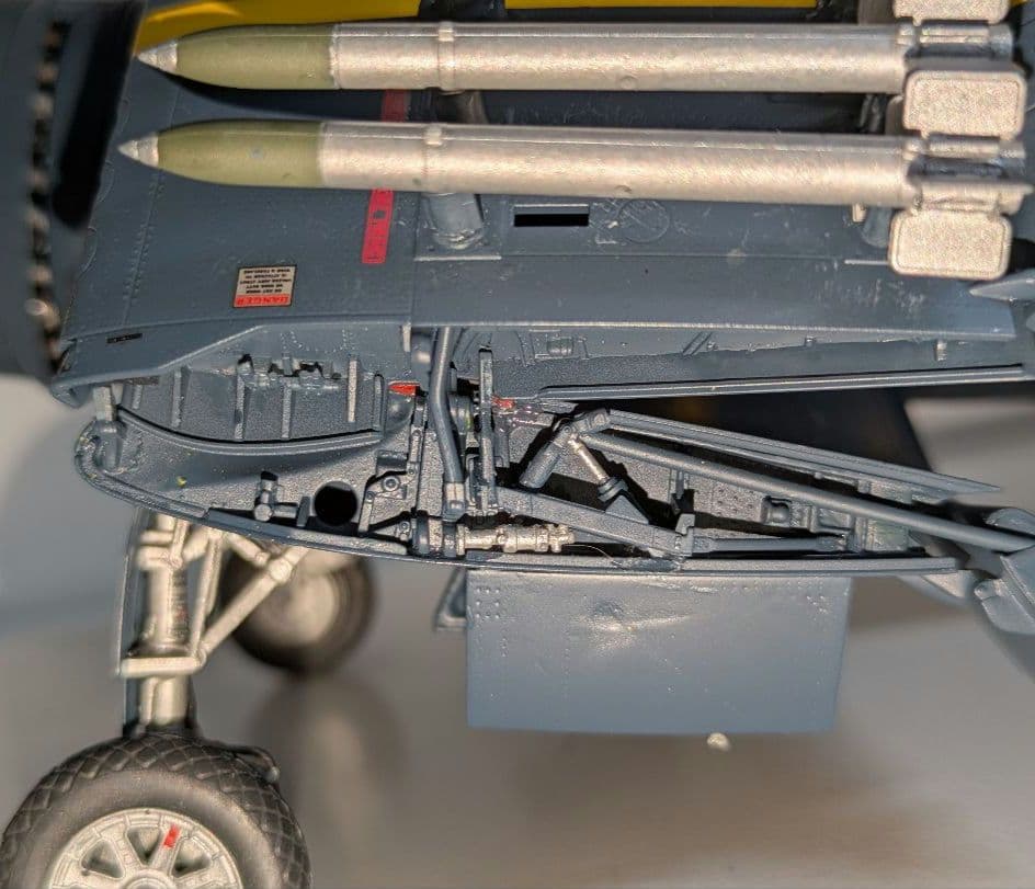 コルセアF4U-1D(プラモデル完成品1/32)