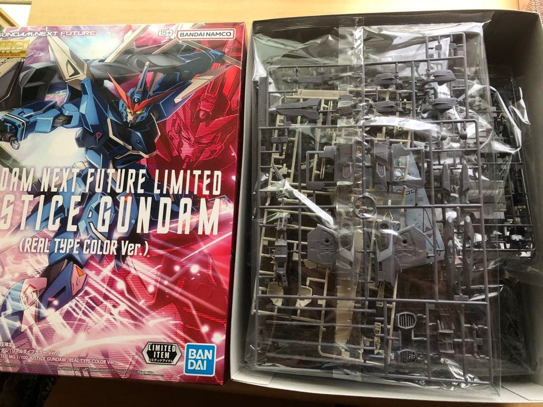 c*n様 限定品　リアルタイプカラー　MG フリーダムガンダム MG ジャスティ