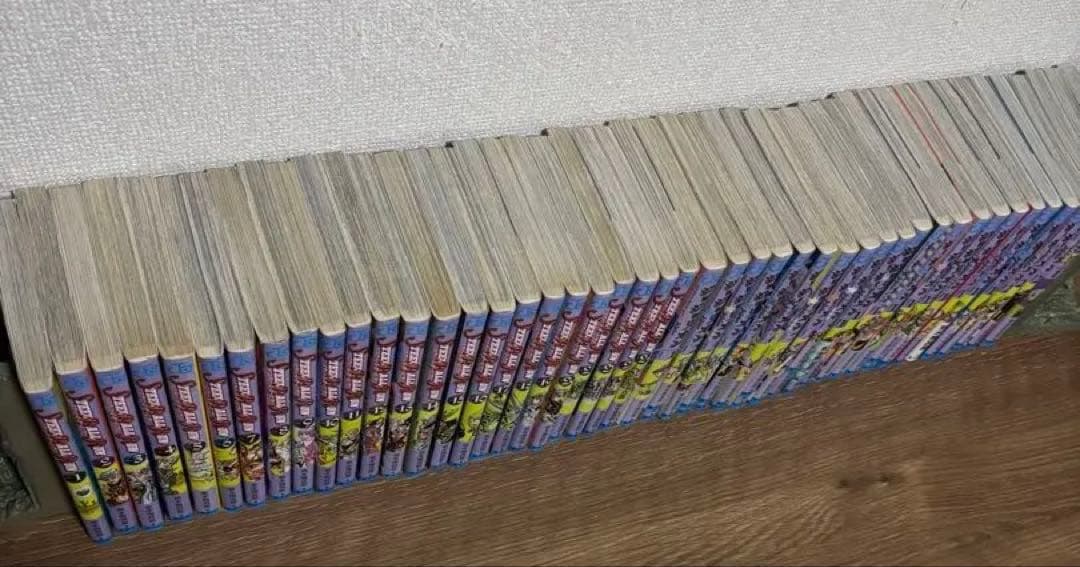 ジョジョの奇妙な冒険1-7全巻8部の22巻まで 9部1巻のみ（未開封）計127巻