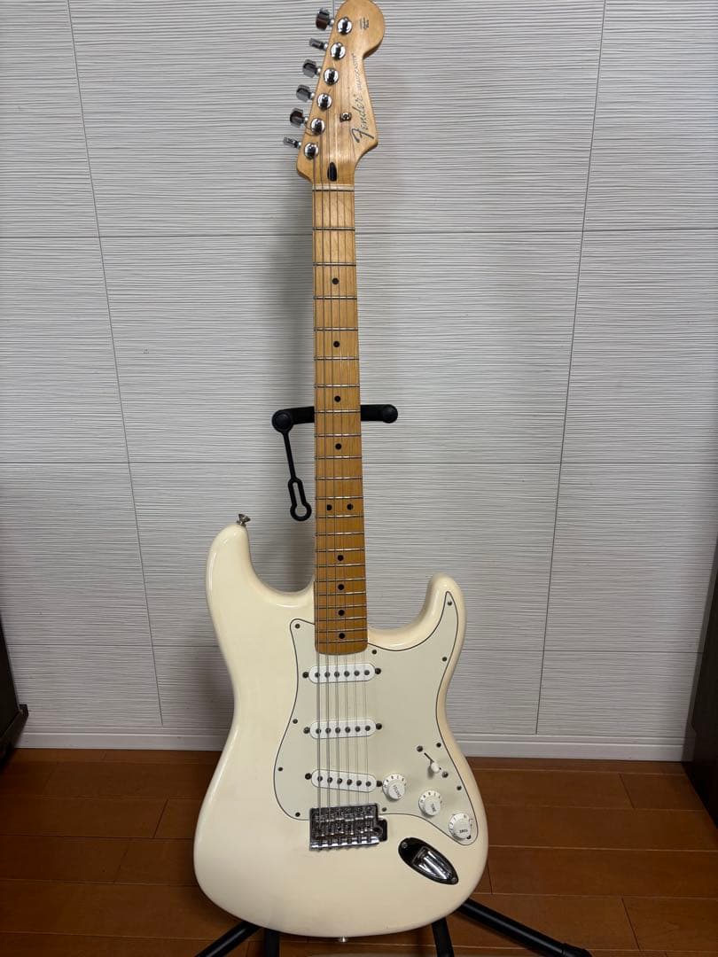 Fender Mexico ストラトキャスター