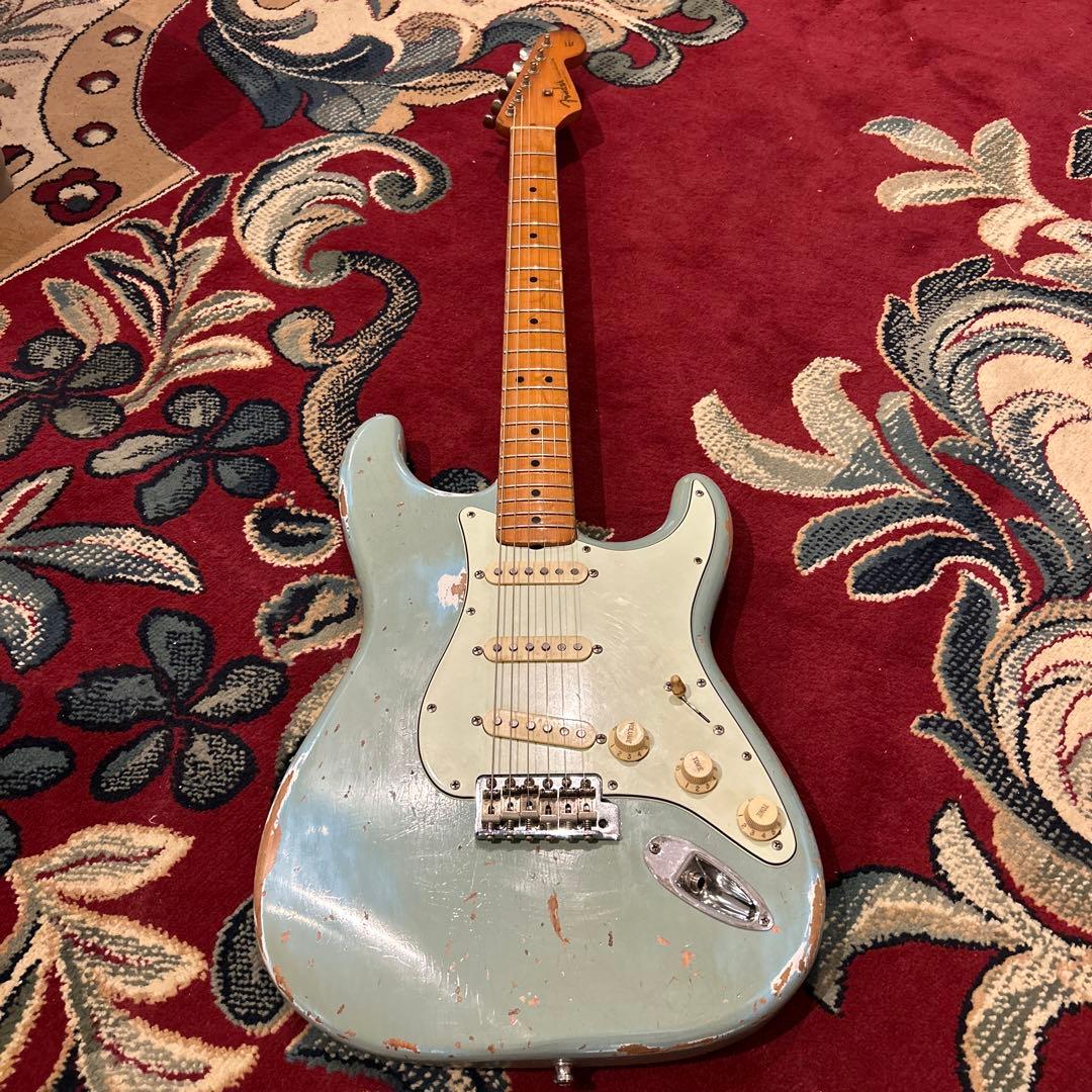 Fender Stratocaster コンポーネント