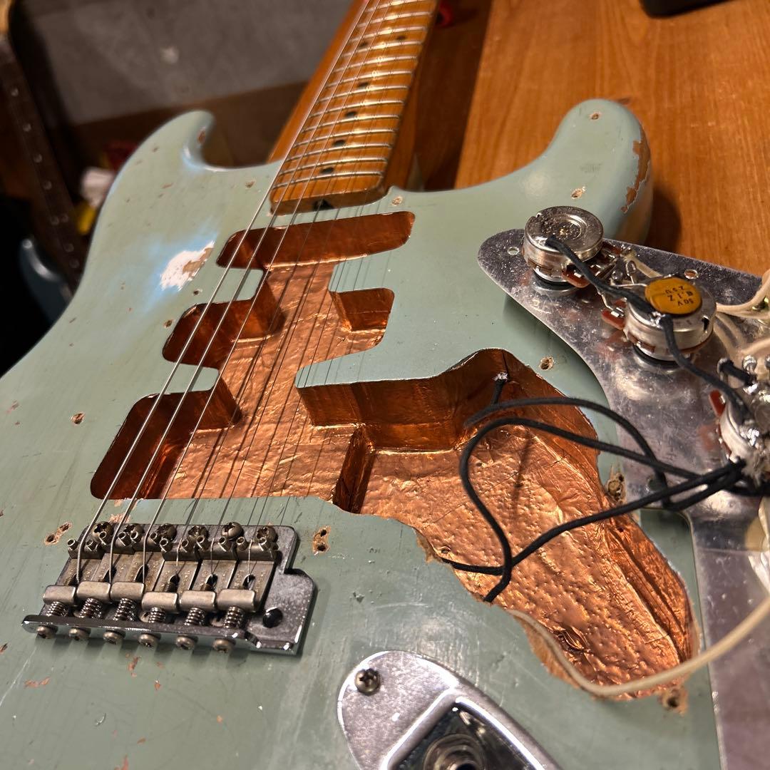 Fender Stratocaster コンポーネント