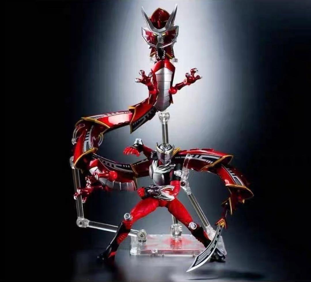 S.H.Figuarts 真骨彫製法 仮面ライダー龍騎　無双龍ドラグレッダー