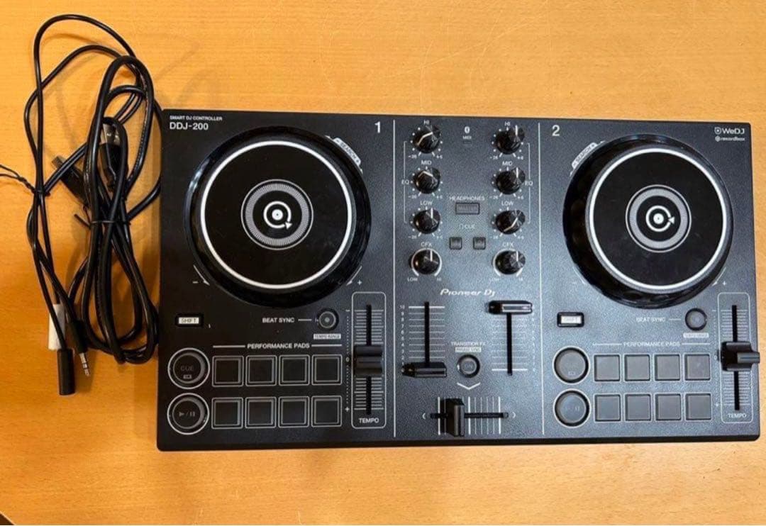 美品 これから始める方にお勧めPioneer DJ DDJ-200