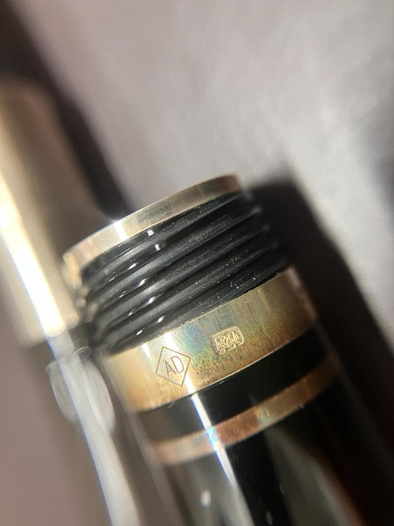 R*様 未使用!ダンヒル万年筆SV925Limited Edition やや変色