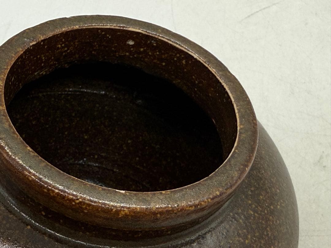 中国　明時代　醬釉壺　アンティーク　送料込み250828